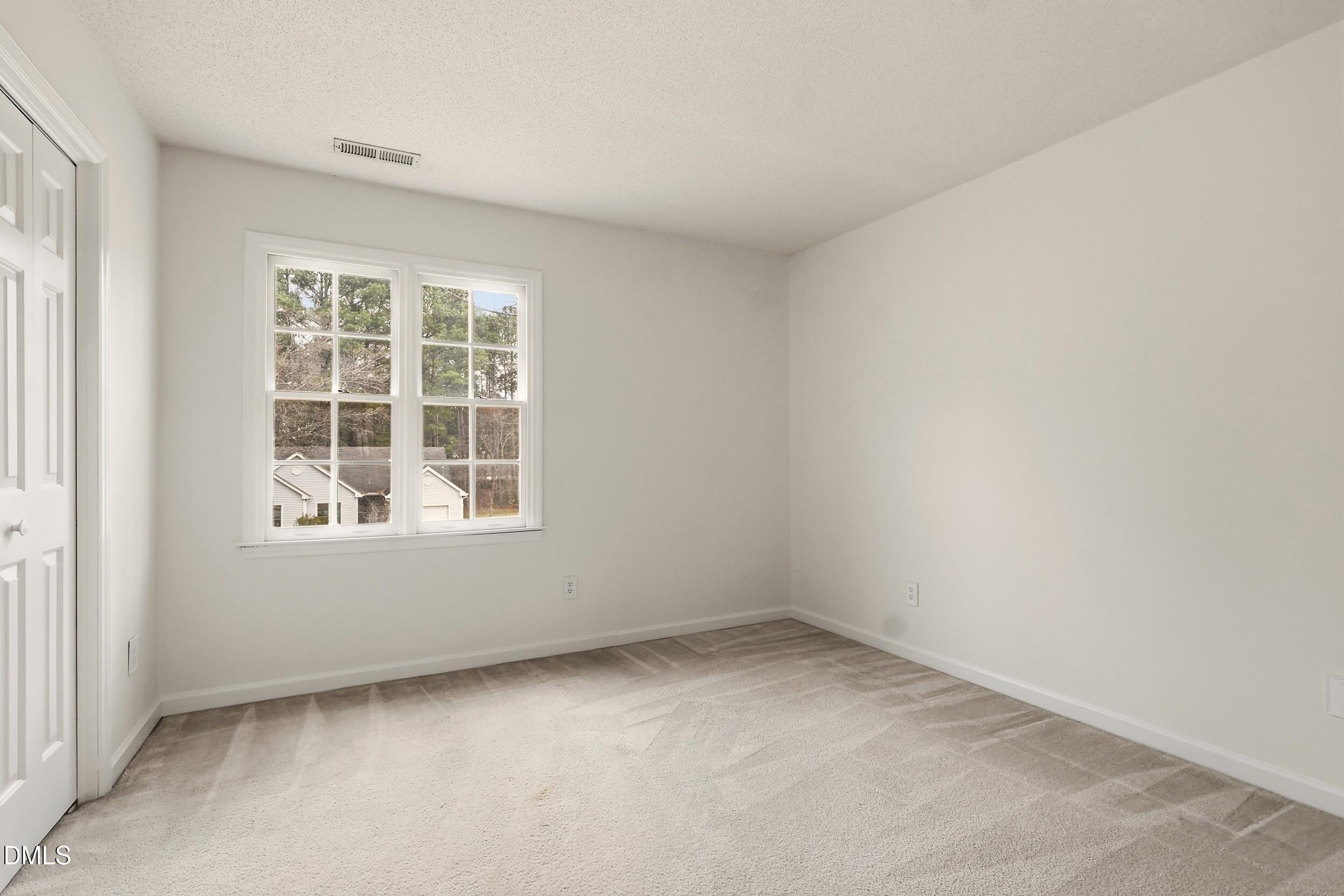 5429 Milroy Lane Raleigh, NC 27610 - Photo 27 of 47 30_photo_028