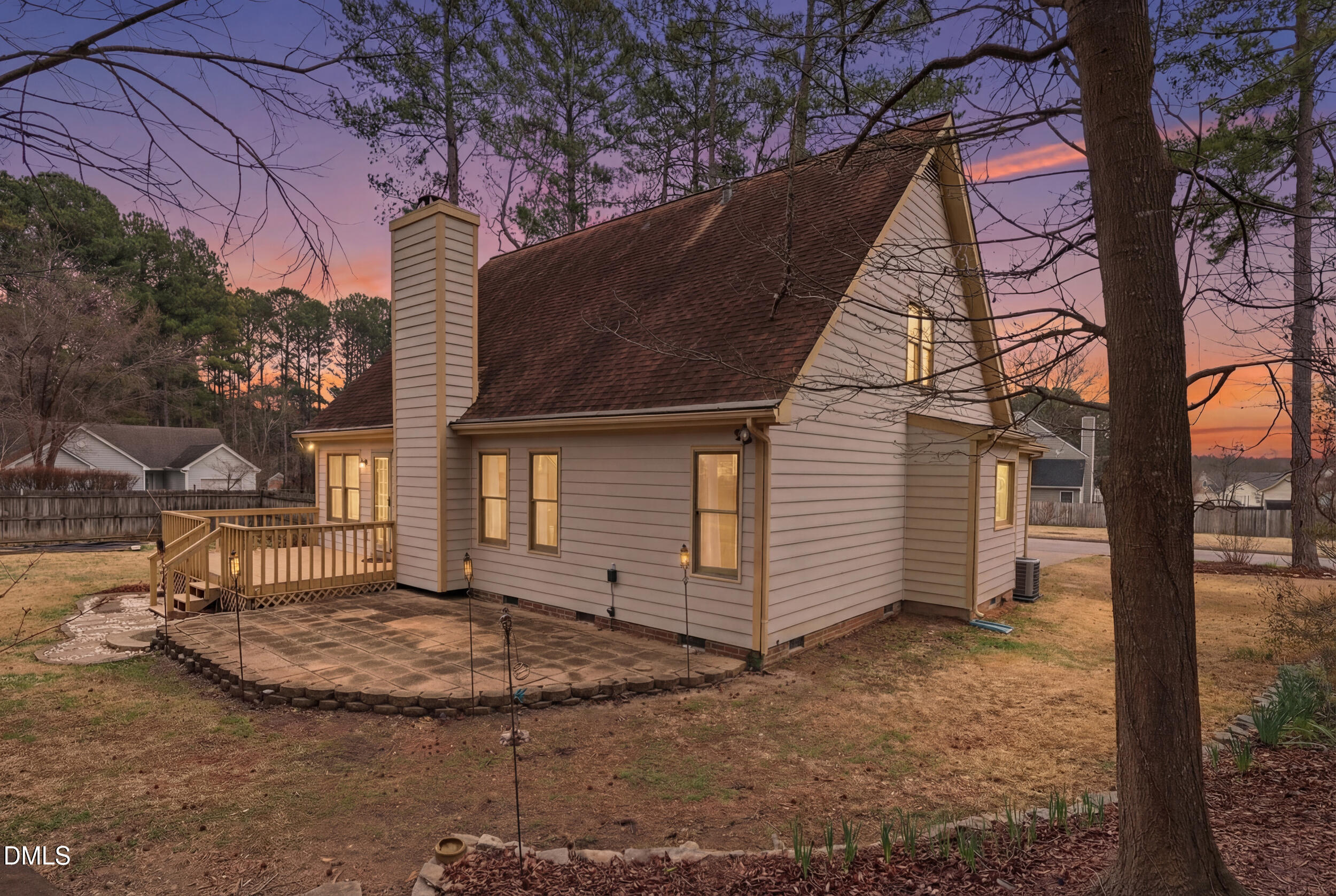 5429 Milroy Lane Raleigh, NC 27610 - Photo 38 of 47 3_vtphoto_002
