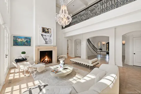 $6,250,000 | 9 Terrace Circle, Armonk, NY 10504