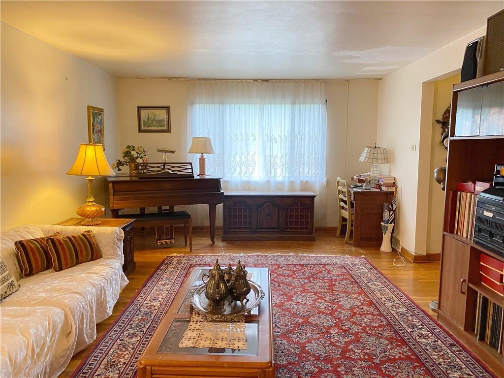 118 Washington Road Pittsburgh, PA 15221 - Photo 14 of 23 Gallery Image 14
