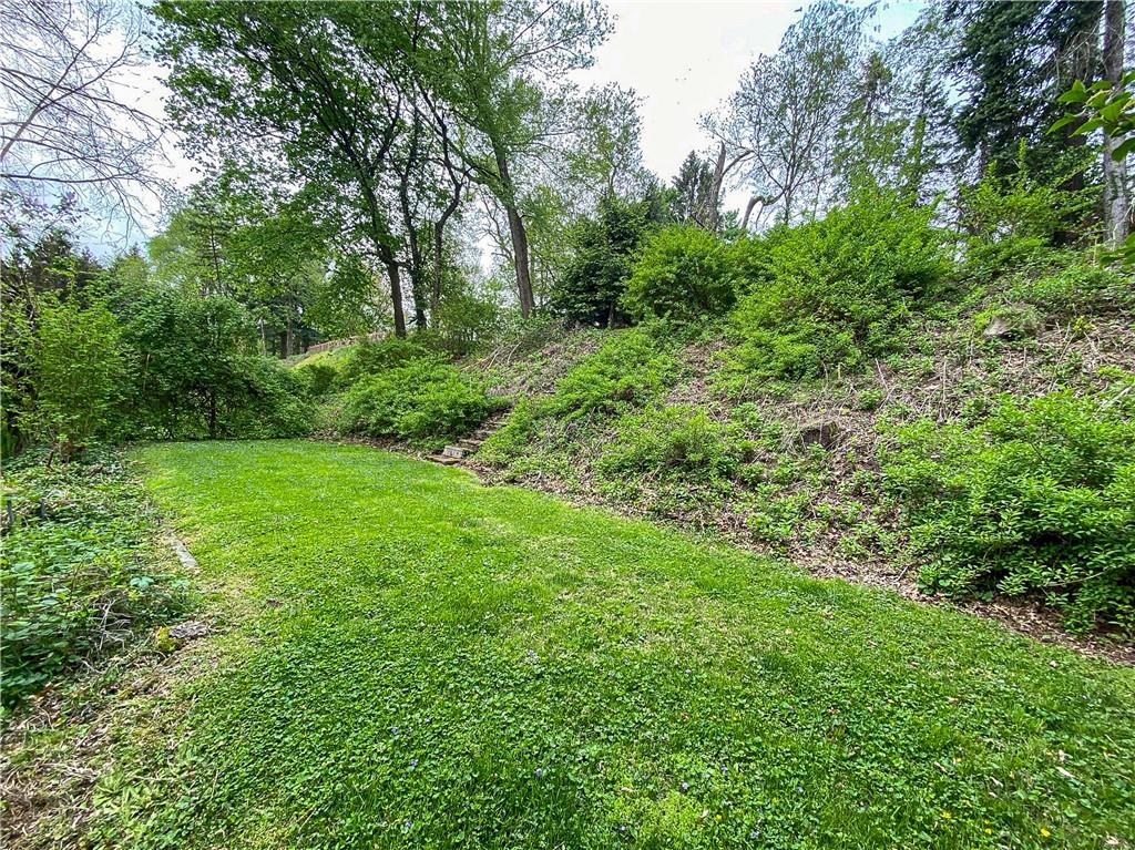 118 Washington Road Pittsburgh, PA 15221 - Photo 4 of 23 Gallery Image 4