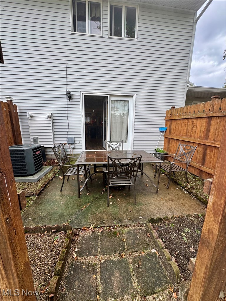 8949 West Ridge Road, Unit B Elyria, OH 44035 - Photo 22 of 24 View of patio