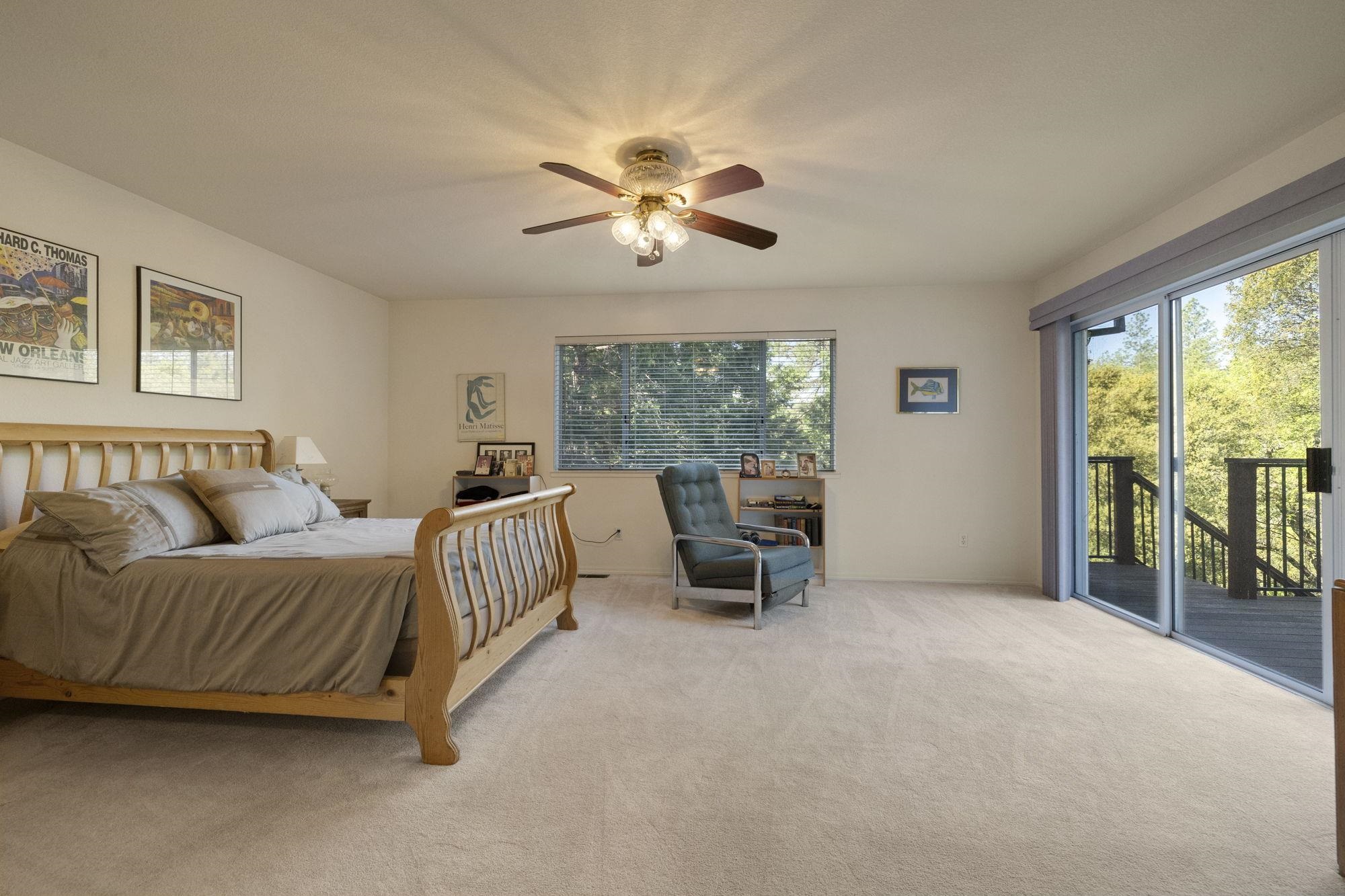 19099 Raboul Court Groveland, CA 95321 - Photo 20 of 58 a living room with furniture and a large window