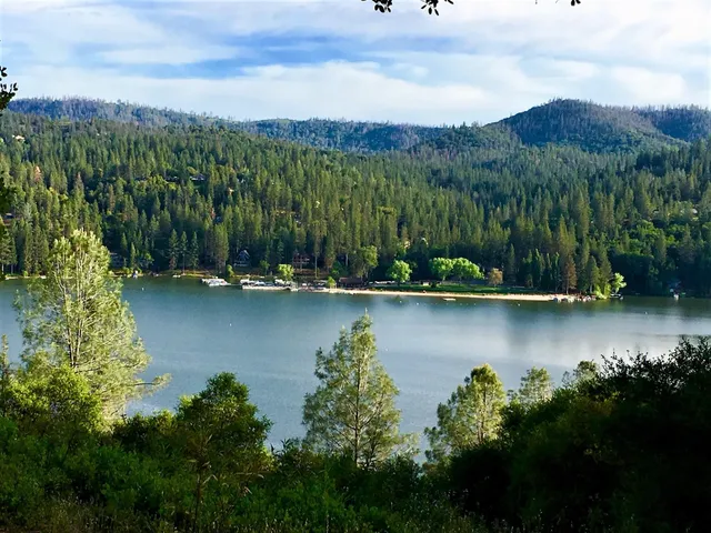 $449,900 | 19099 Raboul Court, Groveland, CA 95321