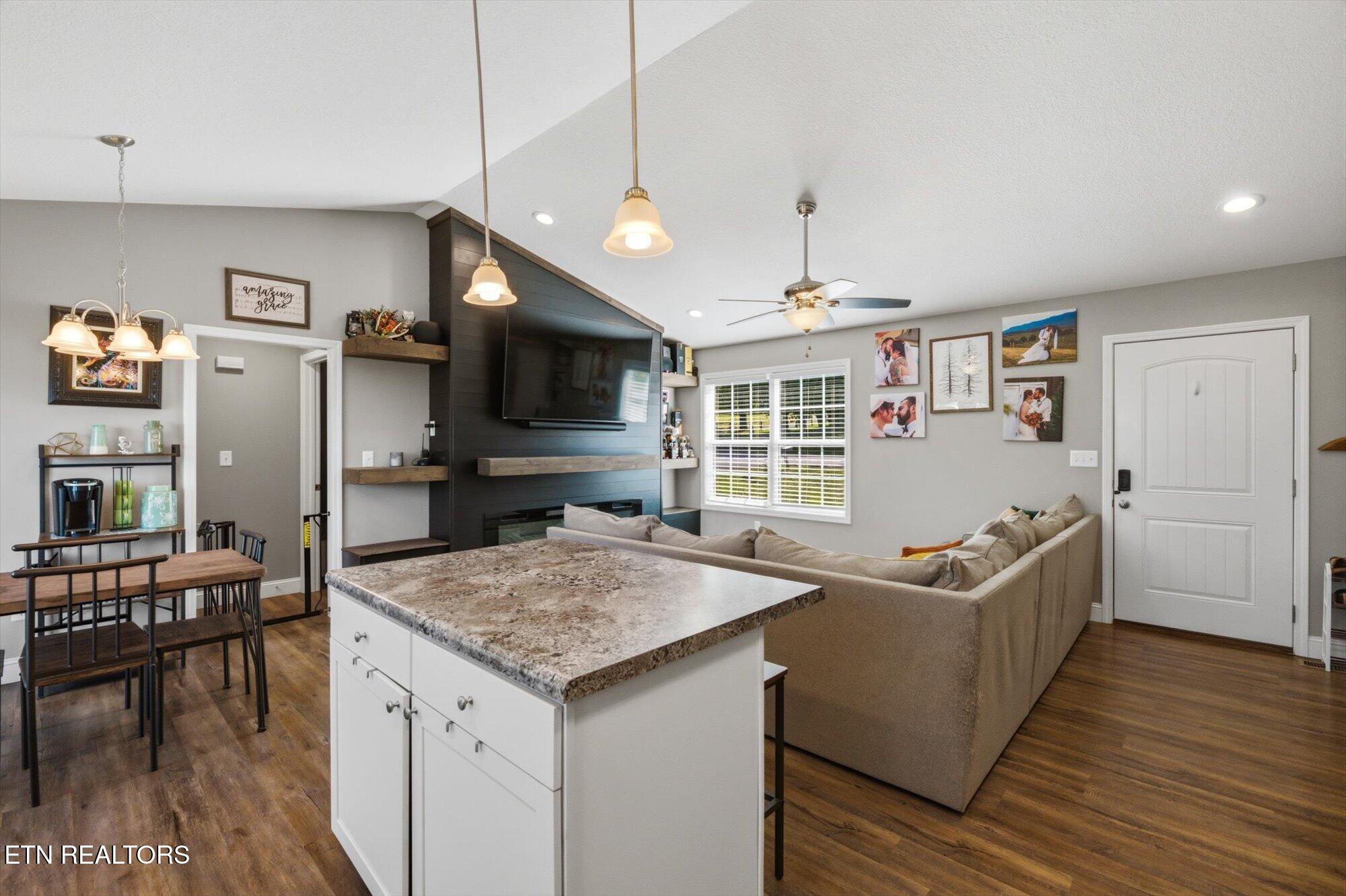 574 Monroe Road Maynardville, TN 37807 - Photo 11 of 21 11-574-Monroe-Rd-Maynardville-TN-11