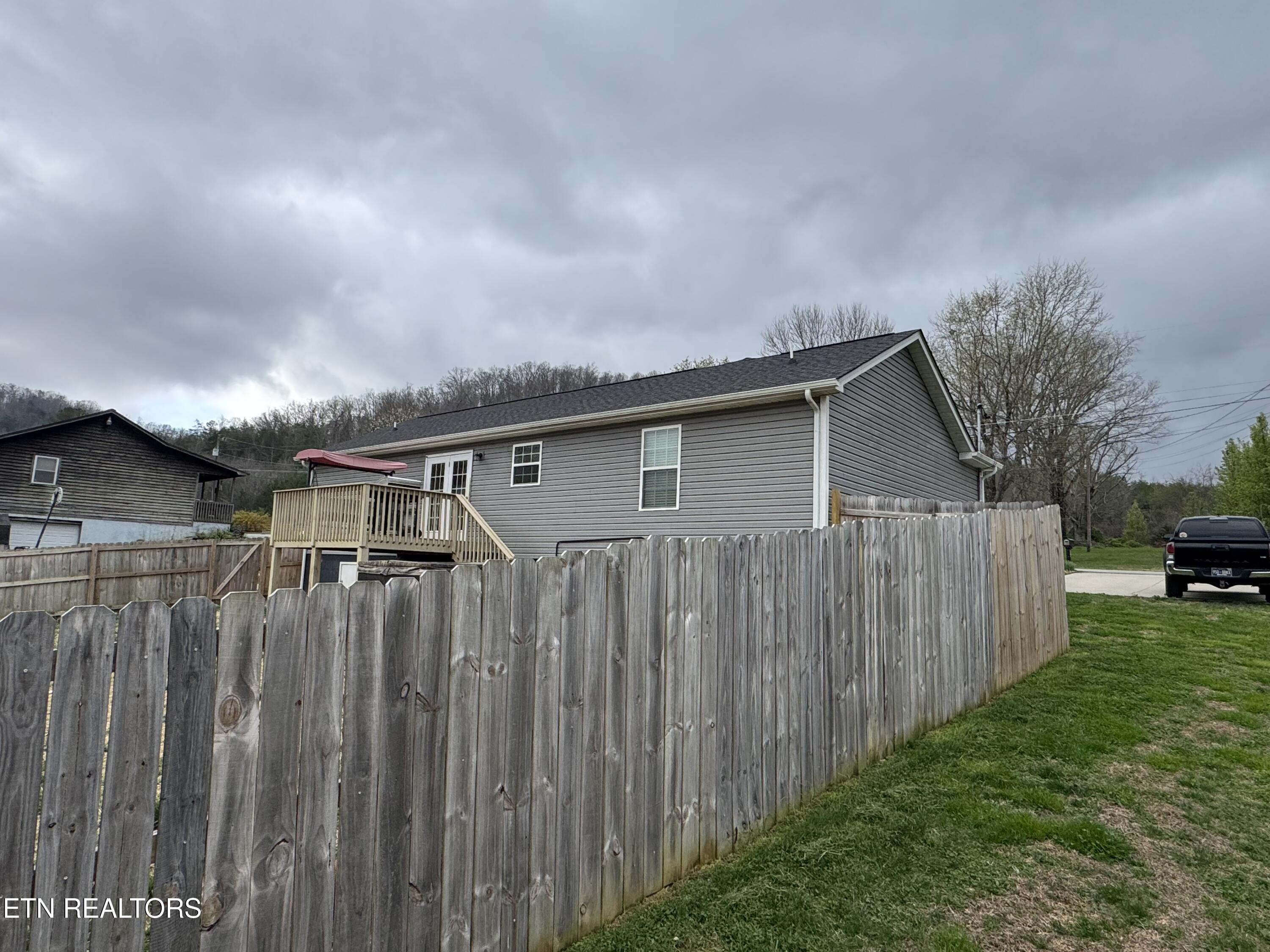 574 Monroe Road Maynardville, TN 37807 - Photo 4 of 17 IMG_4426