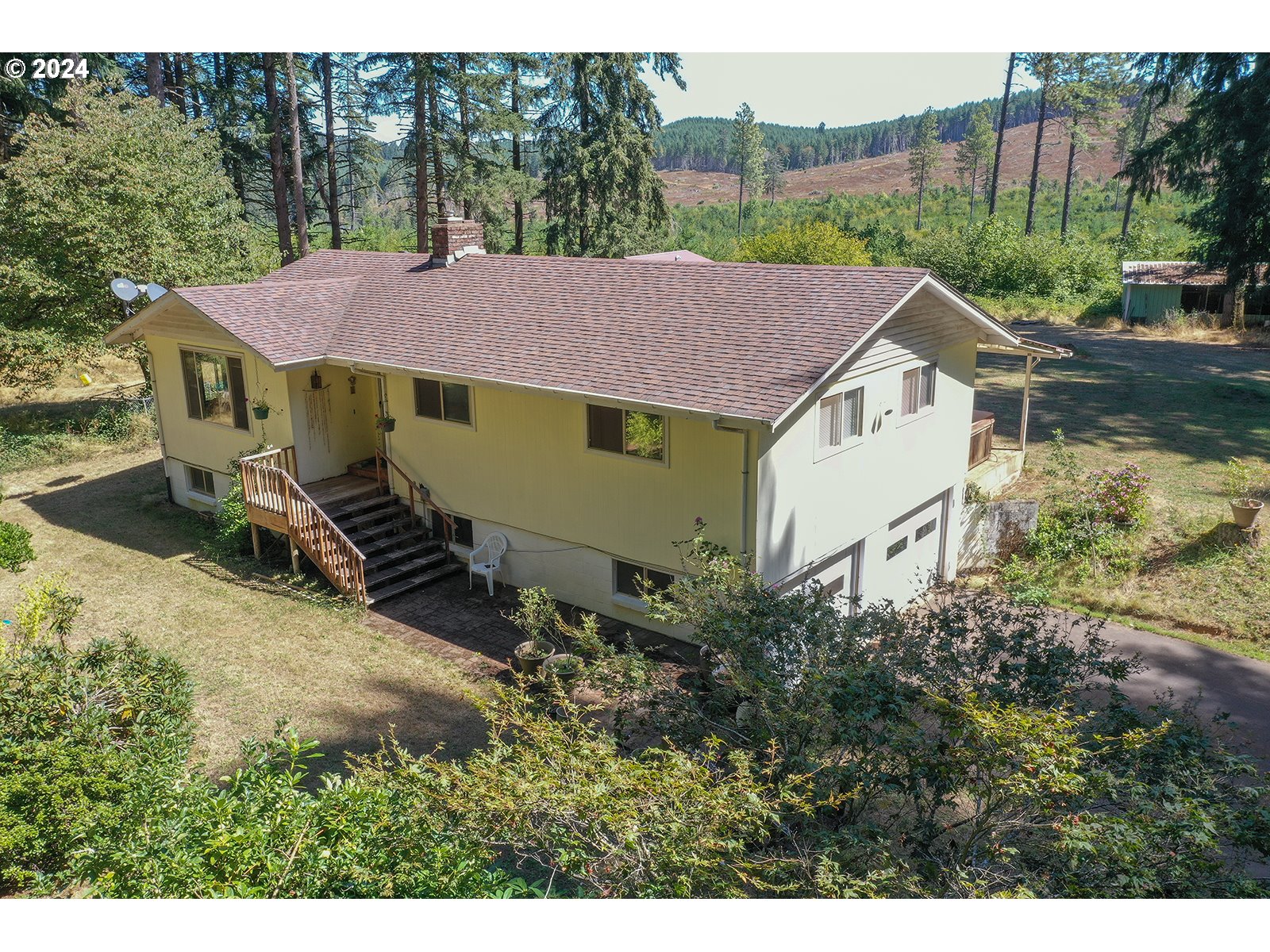 88597 Knight Road Veneta, OR 97487 - Photo 2 of 35