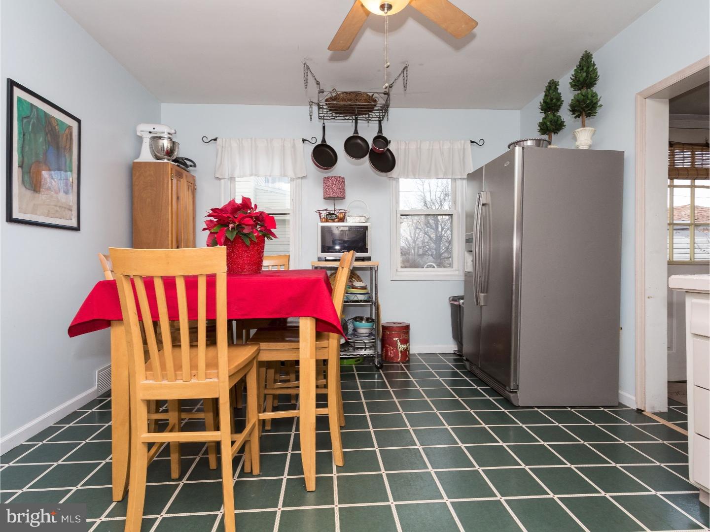305 Lippincott Avenue Riverside, NJ 08075 - Photo 14 of 21