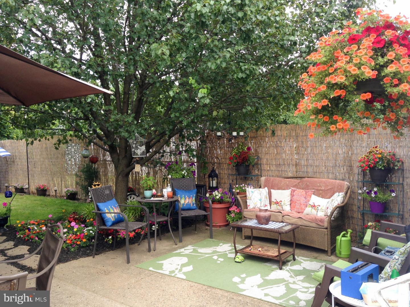 305 Lippincott Avenue Riverside, NJ 08075 - Photo 3 of 21