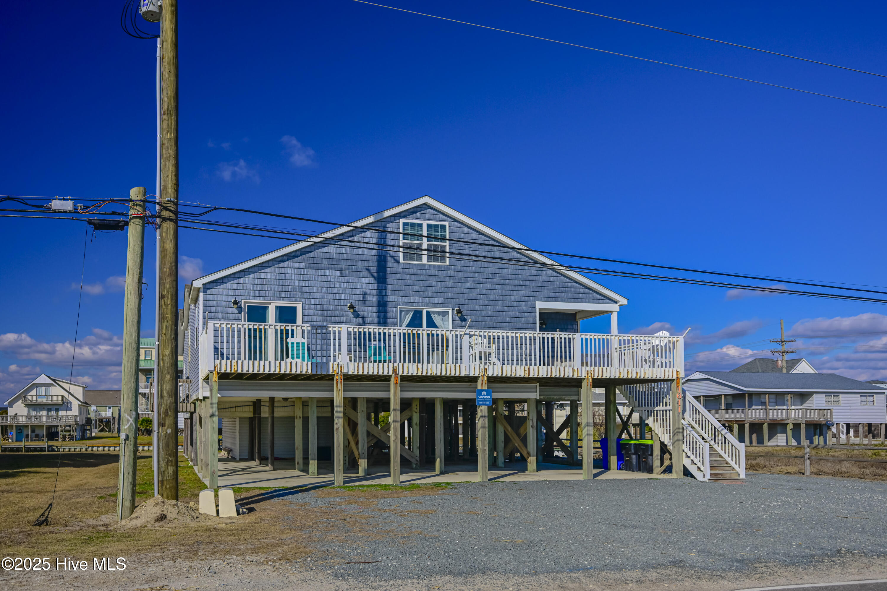 1611 New River Inlet Road North Topsail Beach, NC 28460 - Photo 6 of 69 _DSC0841