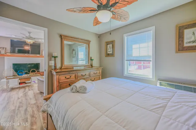 $1,200,000 | 1611 New River Inlet Road, North Topsail Beach, NC 28460