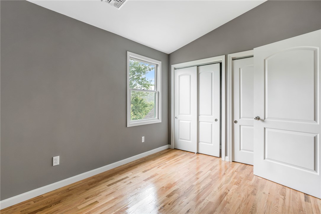 44 Wharf Road Warwick, RI 02889 - Photo 23 of 36 Gallery Image 23