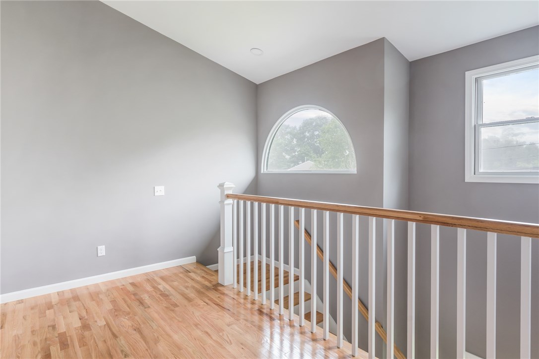 44 Wharf Road Warwick, RI 02889 - Photo 30 of 36 Gallery Image 30