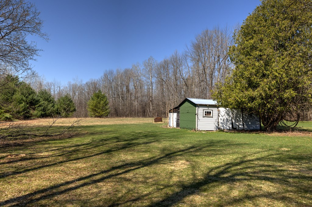 129 Bradford Road Plattsburgh, NY 12901 - Photo 31 of 38 Gallery Image 31