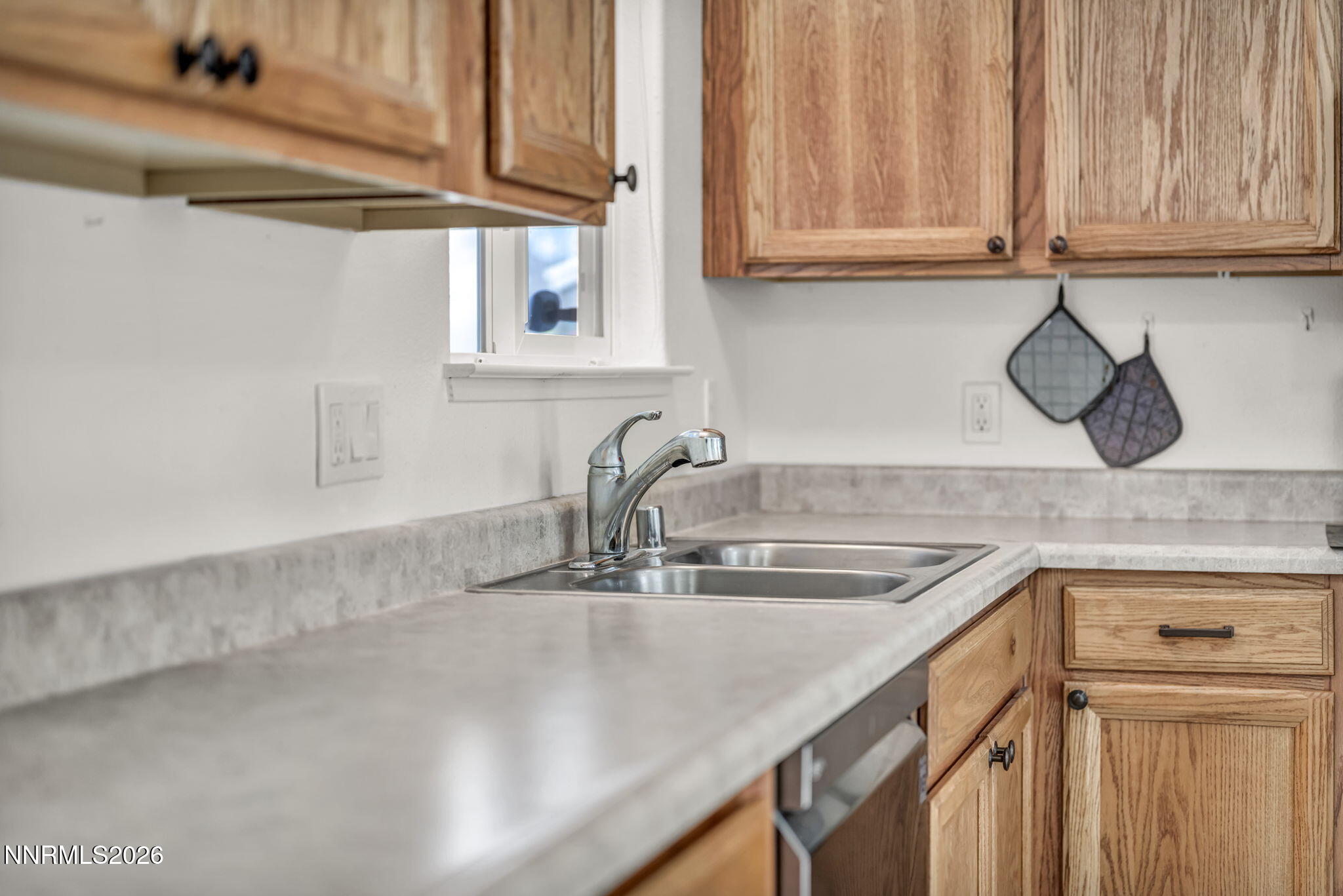 2945 Santa Ana Drive Reno, NV 89502 - Photo 27 of 55 39-web-or-mls-2945-santa-ana-dr