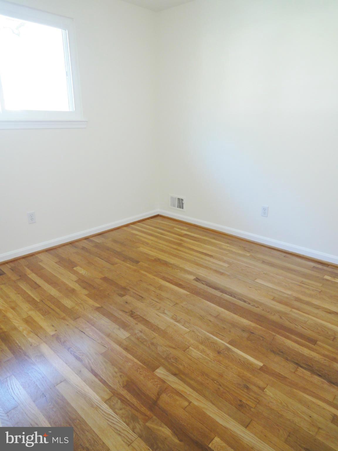 8903 Victoria Road Springfield, VA 22151 - Photo 22 of 26 Bedroom