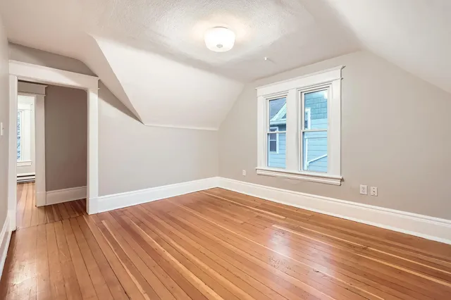 $2,399 | 1156 Marion Street, St. Paul, MN 55117