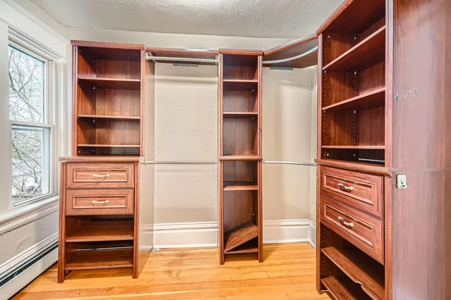 $2,399 | 1156 Marion Street, St. Paul, MN 55117