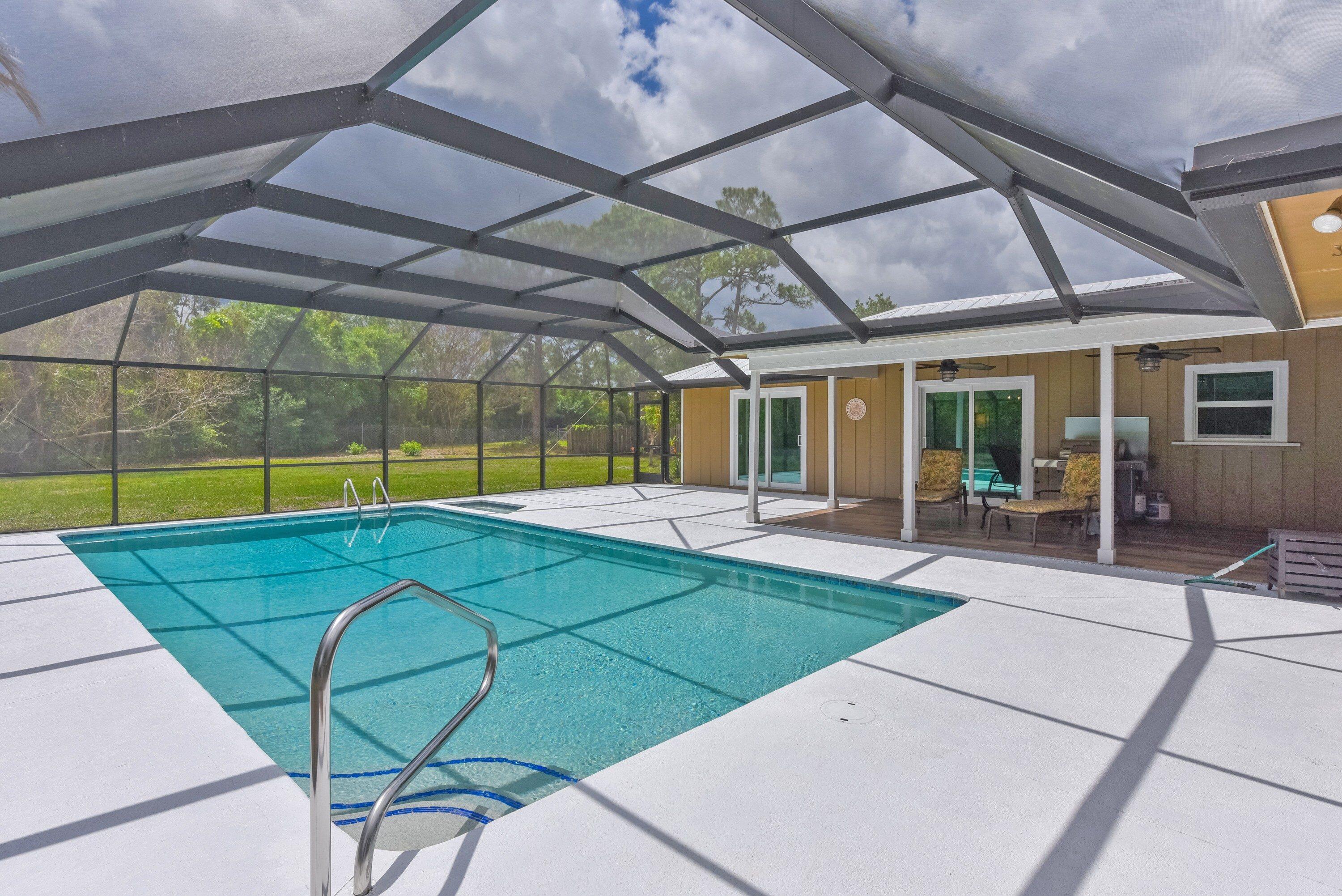 2094 Southwest Pitts Terrace Stuart, FL 34997 - Photo 24 of 43 2094 SW Pitts Terr-005-005-3000x2003