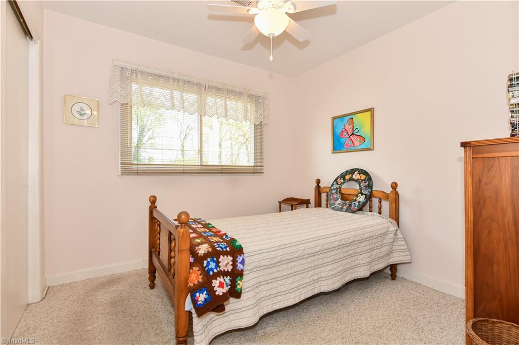 106 Perry Road Jamestown, NC 27282 - Photo 22 of 36 Gallery Image 22