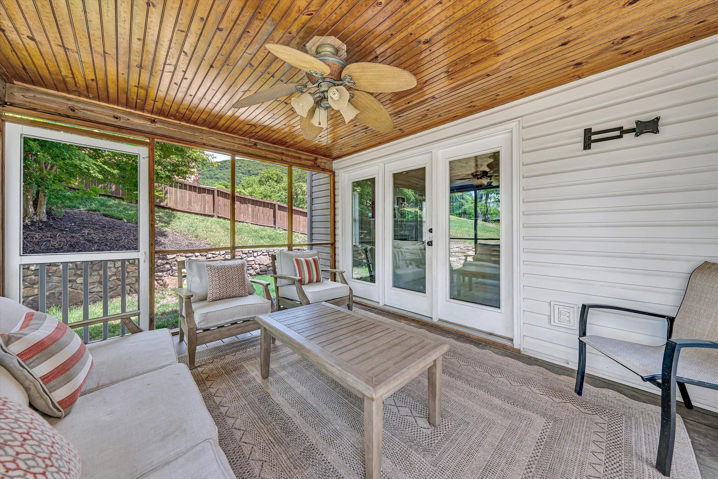 3808 Rte 3004 Roanoke, VA 24012 - Photo 15 of 44 Screened Porch