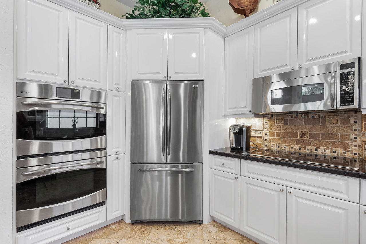 5857 Northwest 21st Way Boca Raton, FL 33496 - Photo 12 of 46 013-5857NW21stWay-BocaRaton-FL-small