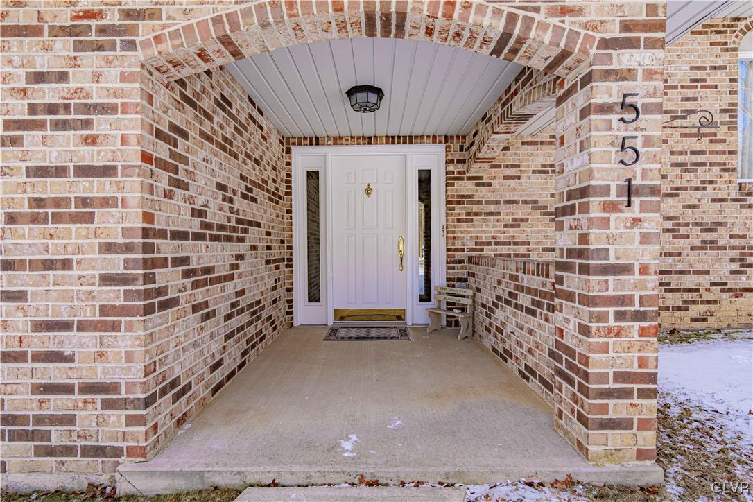 551 Birch Road Hazleton, PA 18202 - Photo 5 of 44 a view of door and an entryway