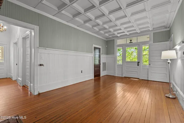 $2,600 | 802 North Poplar Street, Aberdeen, NC 28315