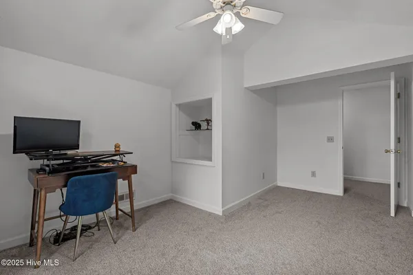 $2,600 | 802 North Poplar Street, Aberdeen, NC 28315