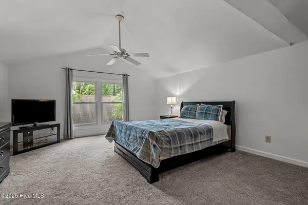 $2,600 | 802 North Poplar Street, Aberdeen, NC 28315