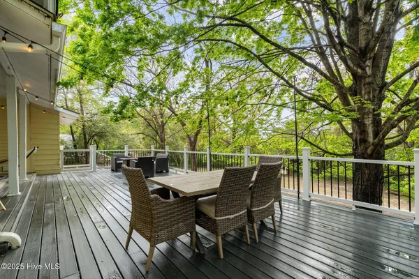 $2,600 | 802 North Poplar Street, Aberdeen, NC 28315