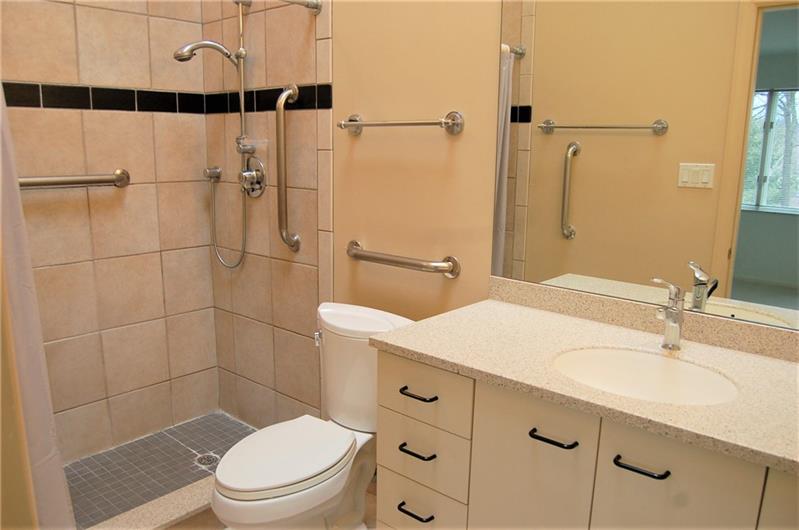 220 Schenley Road Pittsburgh, PA 15217 - Photo 18 of 25