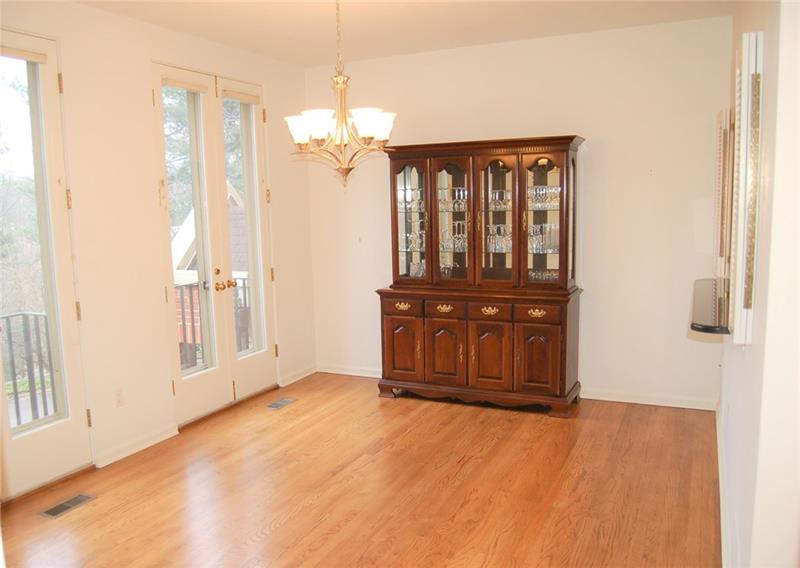 220 Schenley Road Pittsburgh, PA 15217 - Photo 9 of 25