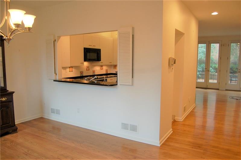 220 Schenley Road Pittsburgh, PA 15217 - Photo 10 of 25