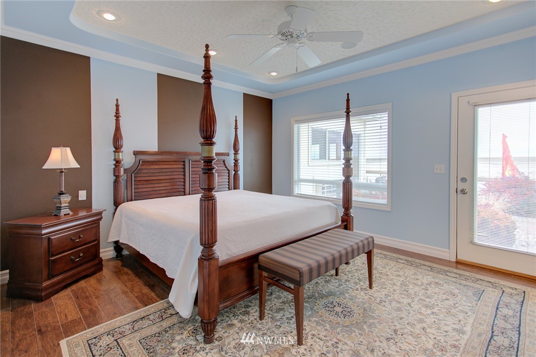 9866 Neppel Road Northeast Moses Lake, WA 98837 - Photo 10 of 32 Gallery Image 10