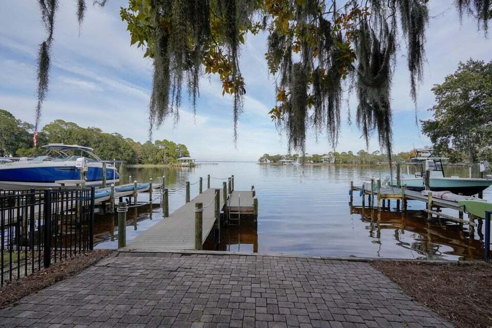 130 Beacon Point Drive Santa Rosa Beach, FL 32459 - Photo 5 of 6 an outdoor space with seating area