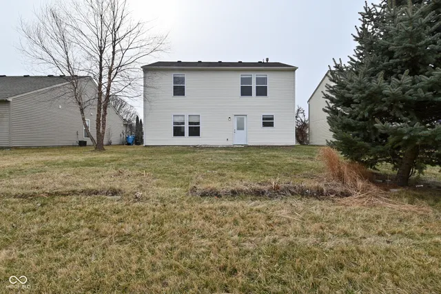 $274,900 | 6768 West Philadelphia Drive, McCordsville, IN 46055