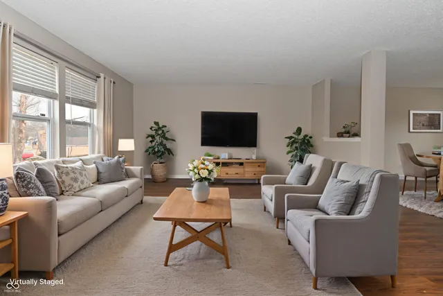 $274,900 | 6768 West Philadelphia Drive, McCordsville, IN 46055