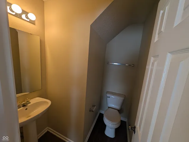 $274,900 | 6768 West Philadelphia Drive, McCordsville, IN 46055