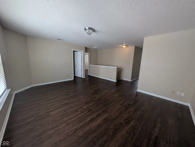 $274,900 | 6768 West Philadelphia Drive, McCordsville, IN 46055