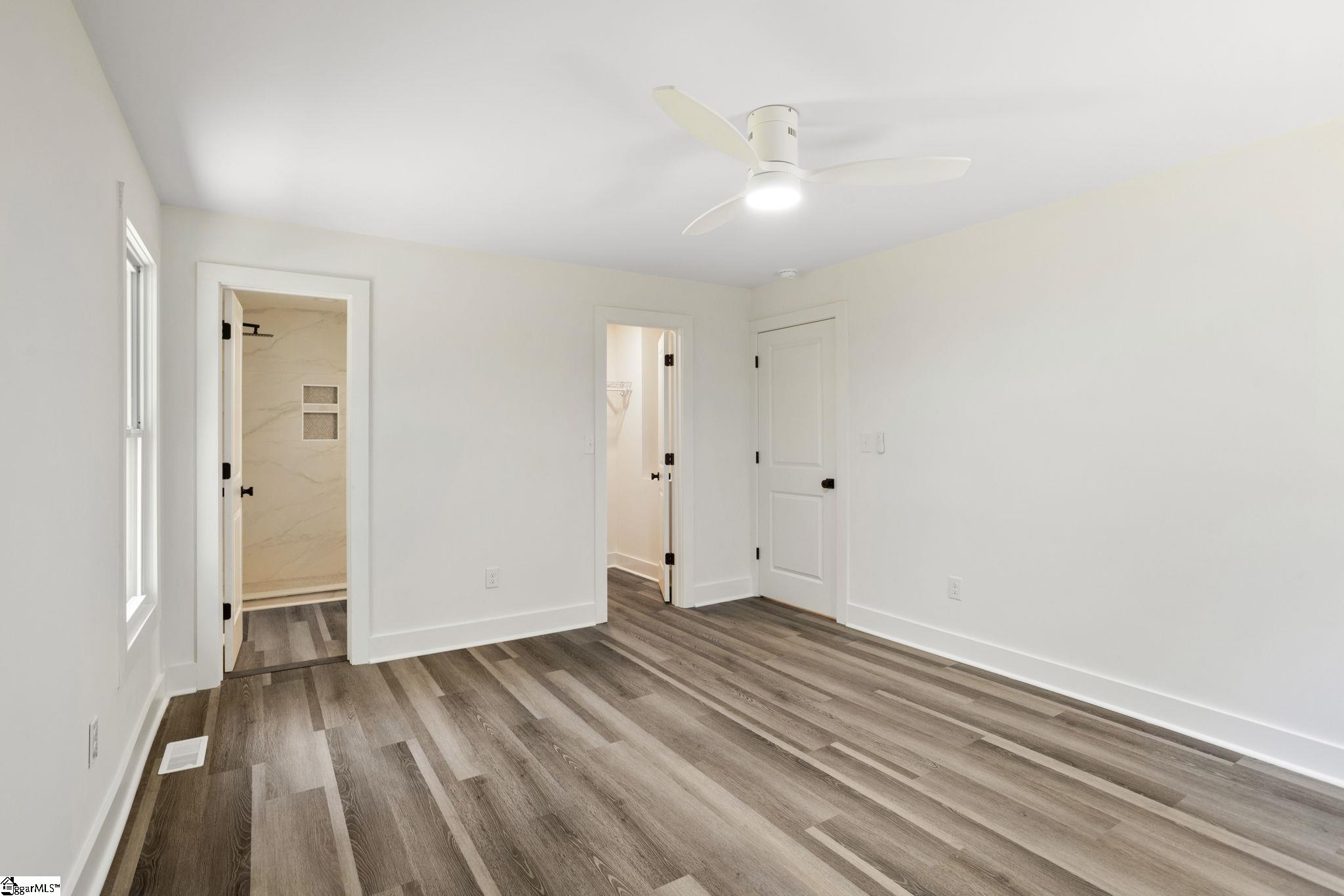 529 East Airport Road Greer, SC 29651 - Photo 18 of 26