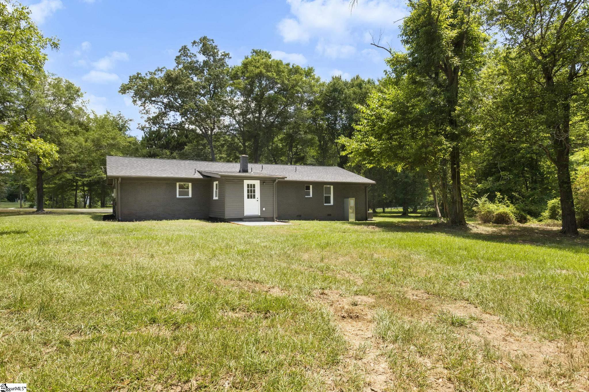 529 East Airport Road Greer, SC 29651 - Photo 22 of 26