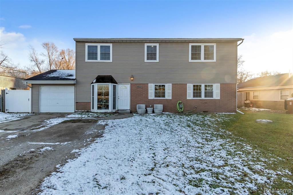 48637 Bemis Road Belleville, MI 48111 - Photo 3 of 42