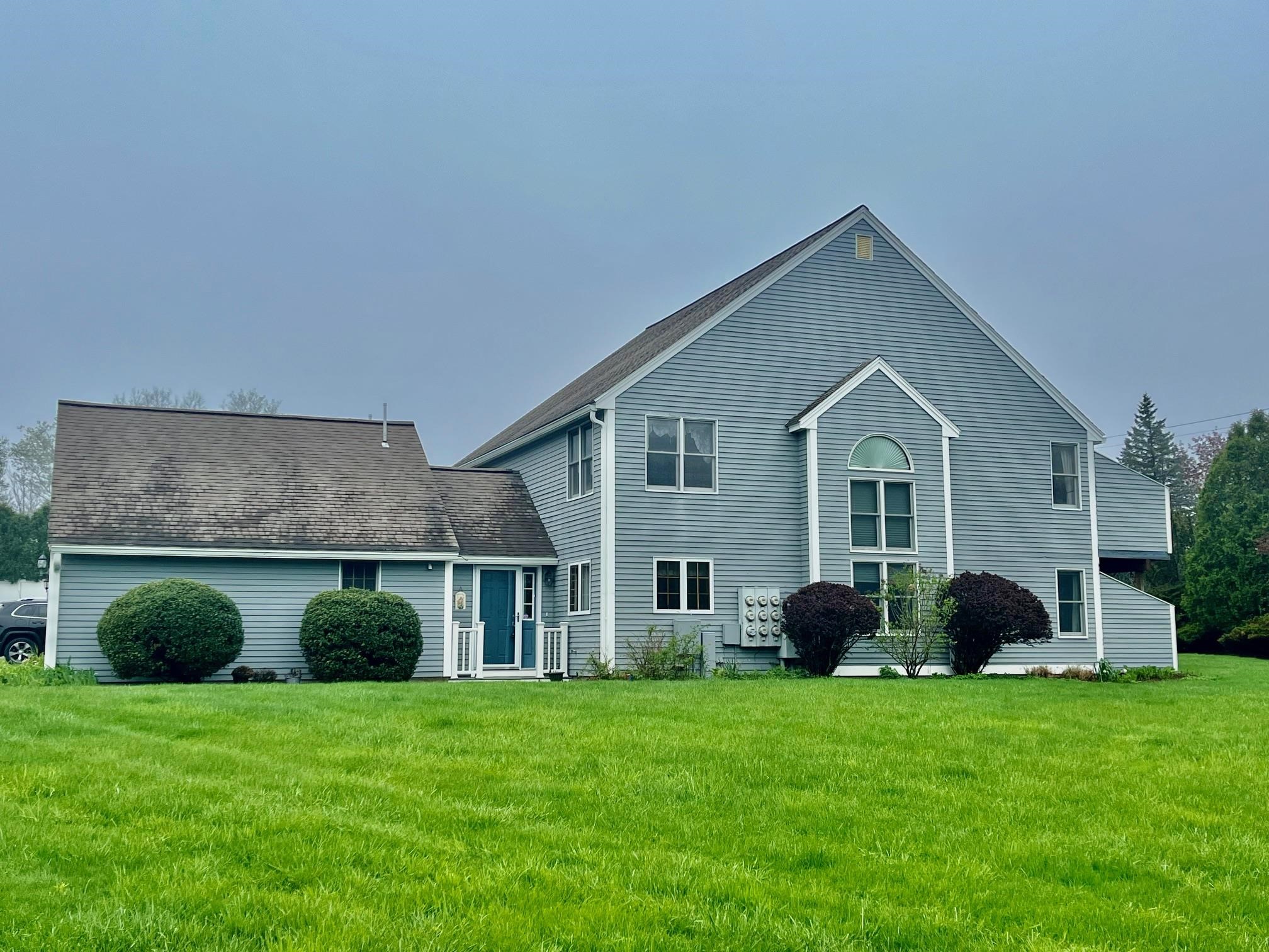 8 Riverwalk Hampton, NH 03842 - Photo 2 of 34