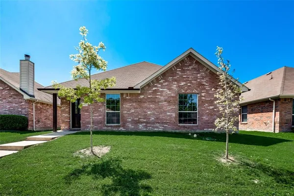 $2,100 | 7463 Concordia Lane, Dallas, TX 75241