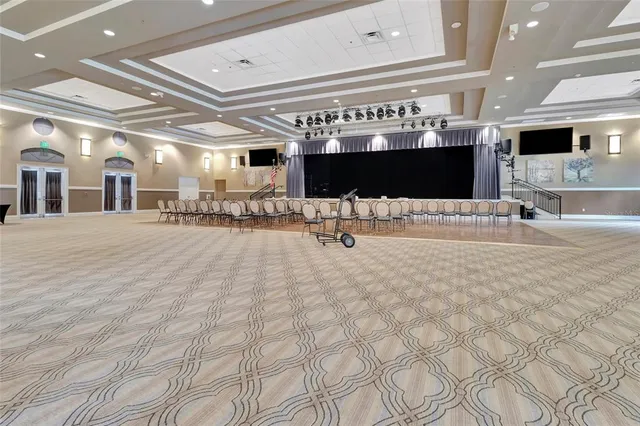 a view of outdoor space yard and green space