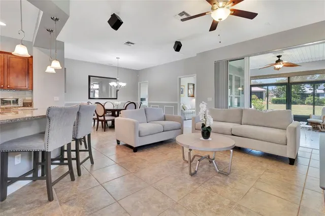 $349,000 | 109 Falling Acorn Avenue, Groveland, FL 34736