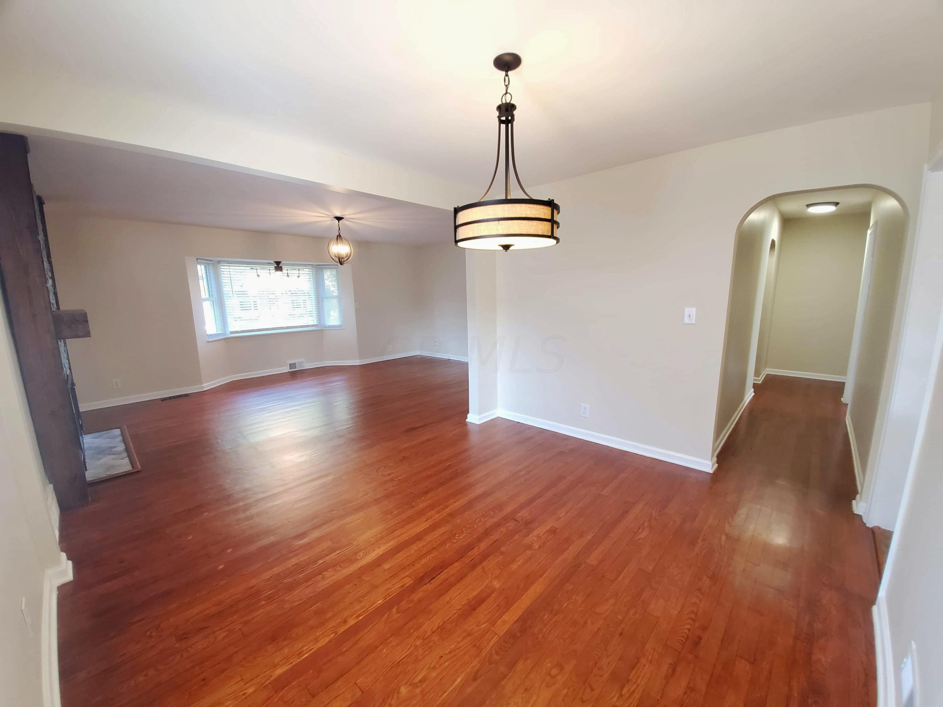514 Enfield Road Columbus, OH 43209 - Photo 11 of 42