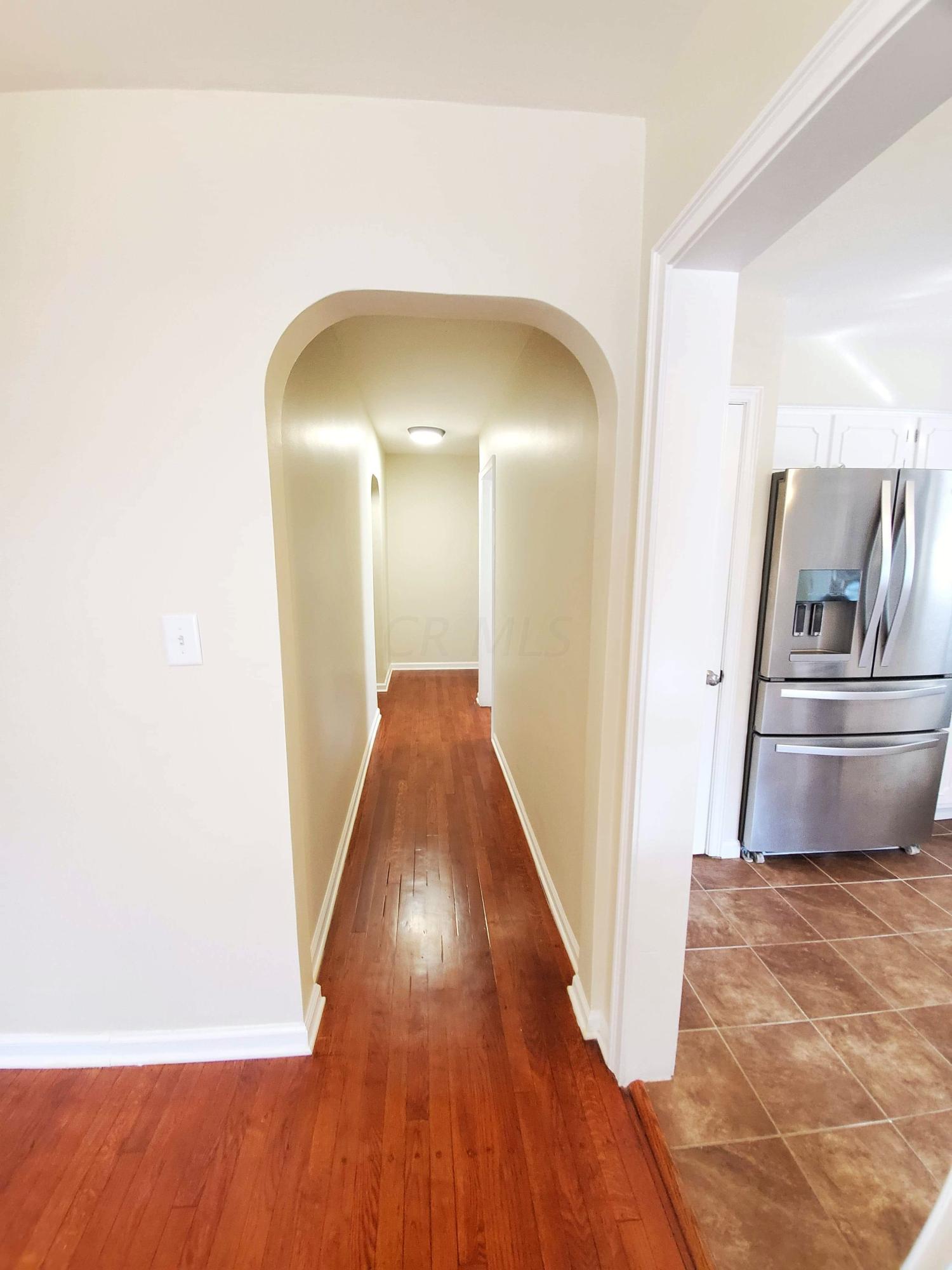 514 Enfield Road Columbus, OH 43209 - Photo 16 of 42