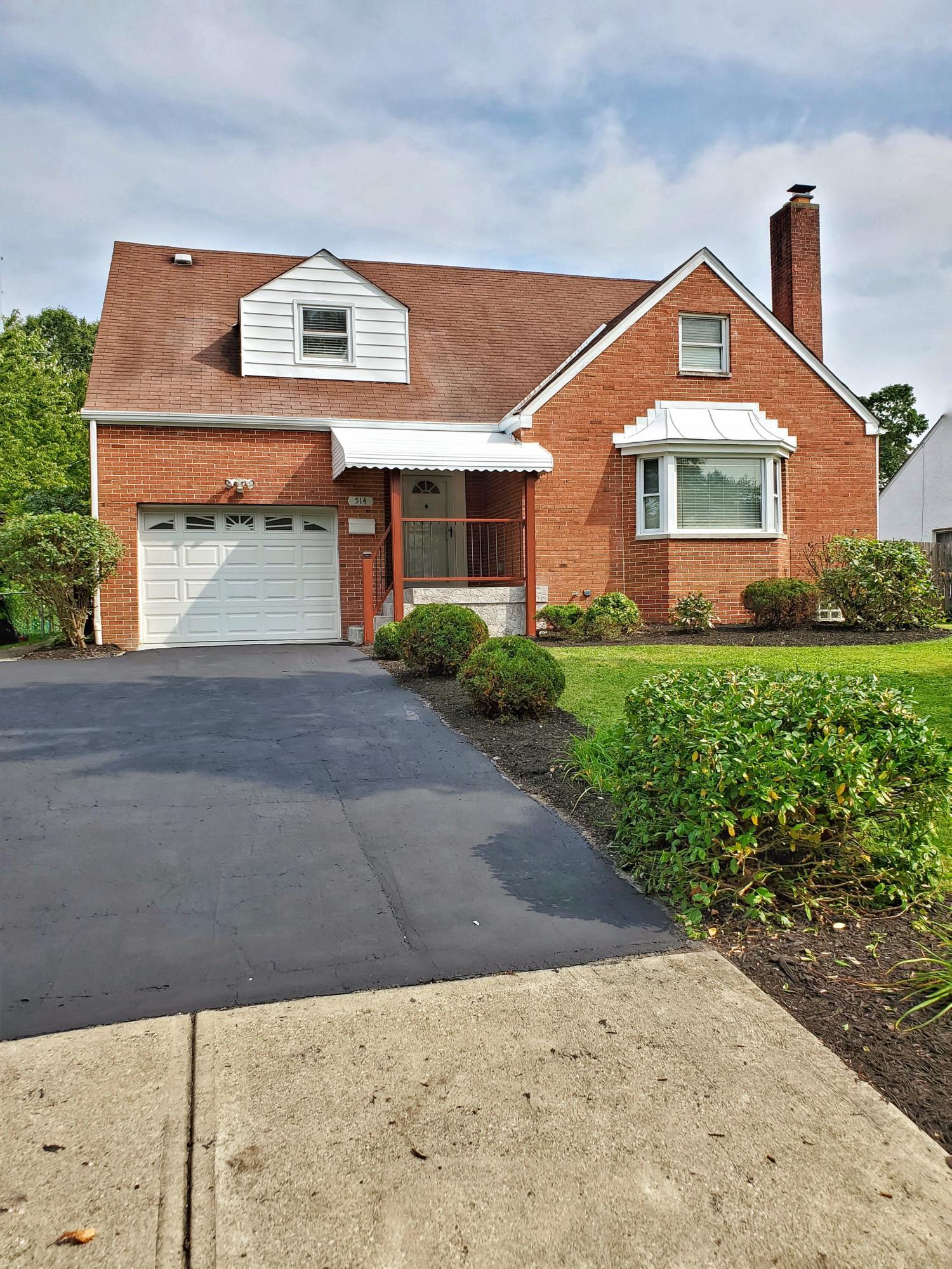 514 Enfield Road Columbus, OH 43209 - Photo 2 of 42